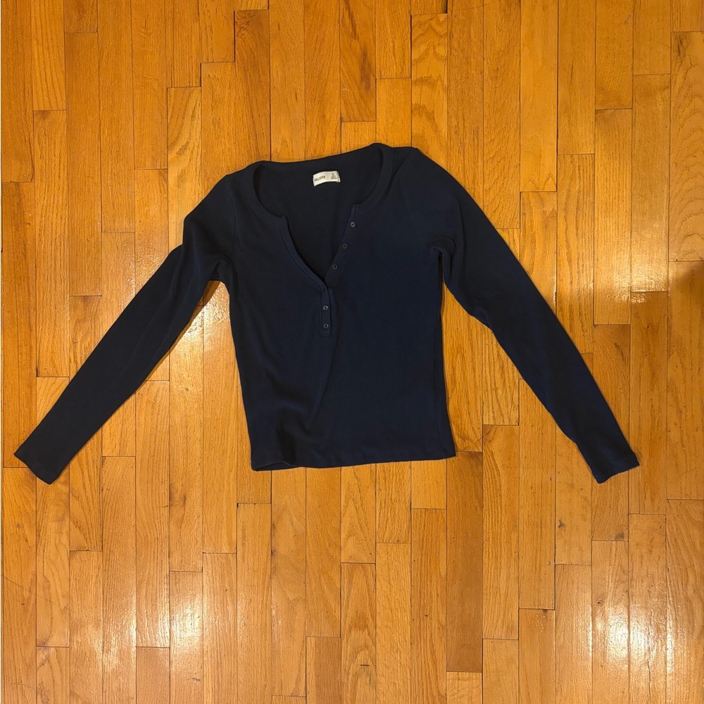 Hollister Navy Long Sleeve Henley Top NWOT